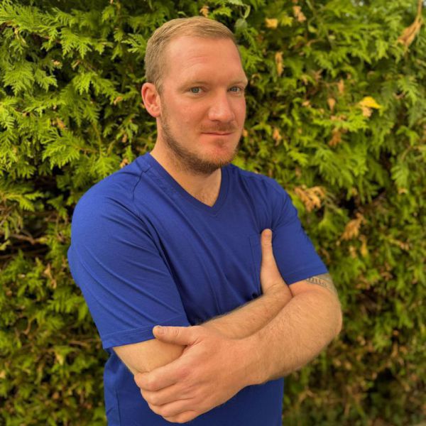 Sebastian Drexler, erfahrener Monteur des Meisterbetriebs Michael Wodarz in Gröbenzell – Spezialist für Heizungsbau und Sanitärinstallation